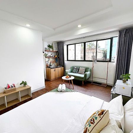 Отель The Maison In Saigon Хошимин Экстерьер фото