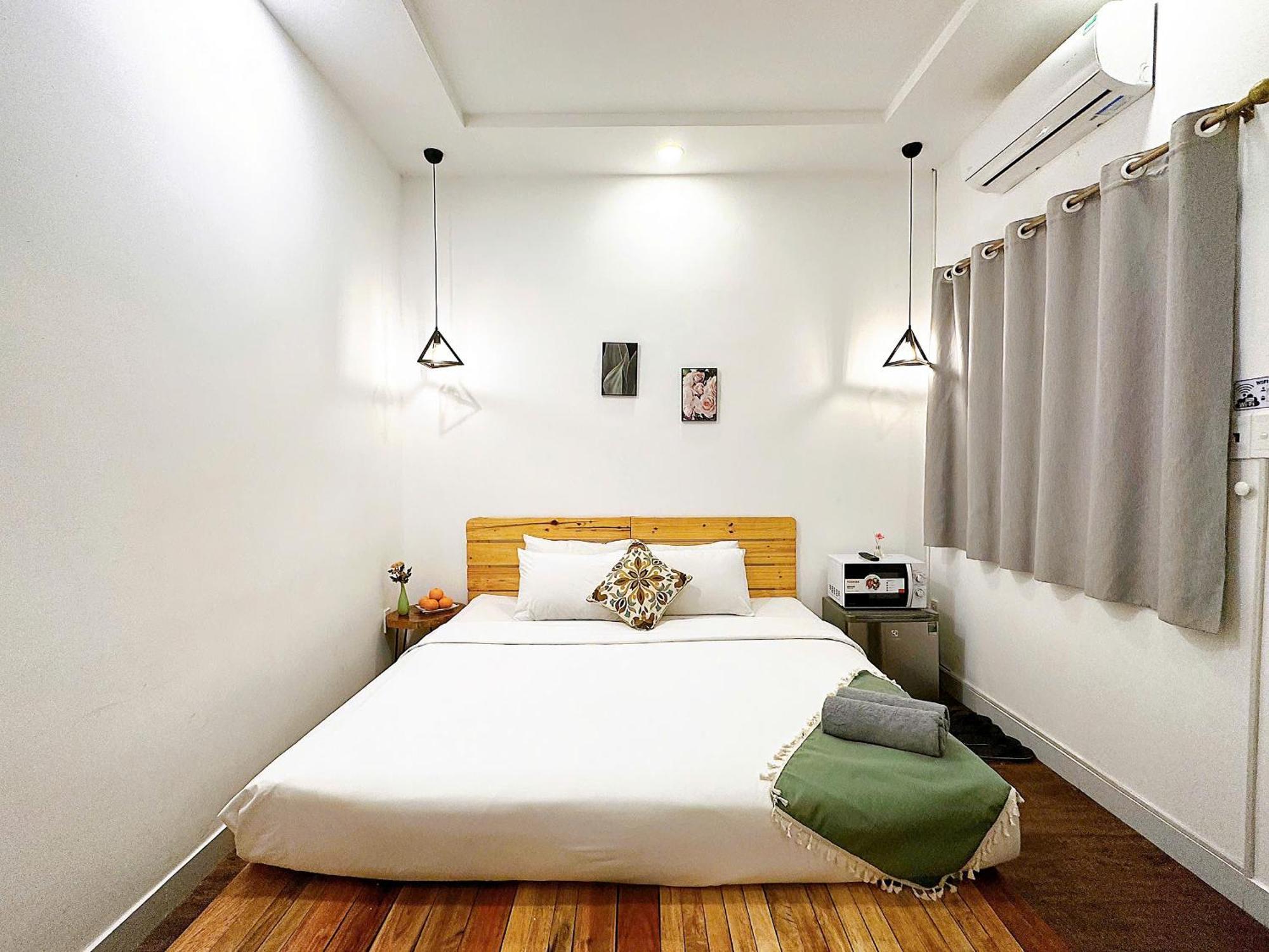 Отель The Maison In Saigon Хошимин Экстерьер фото